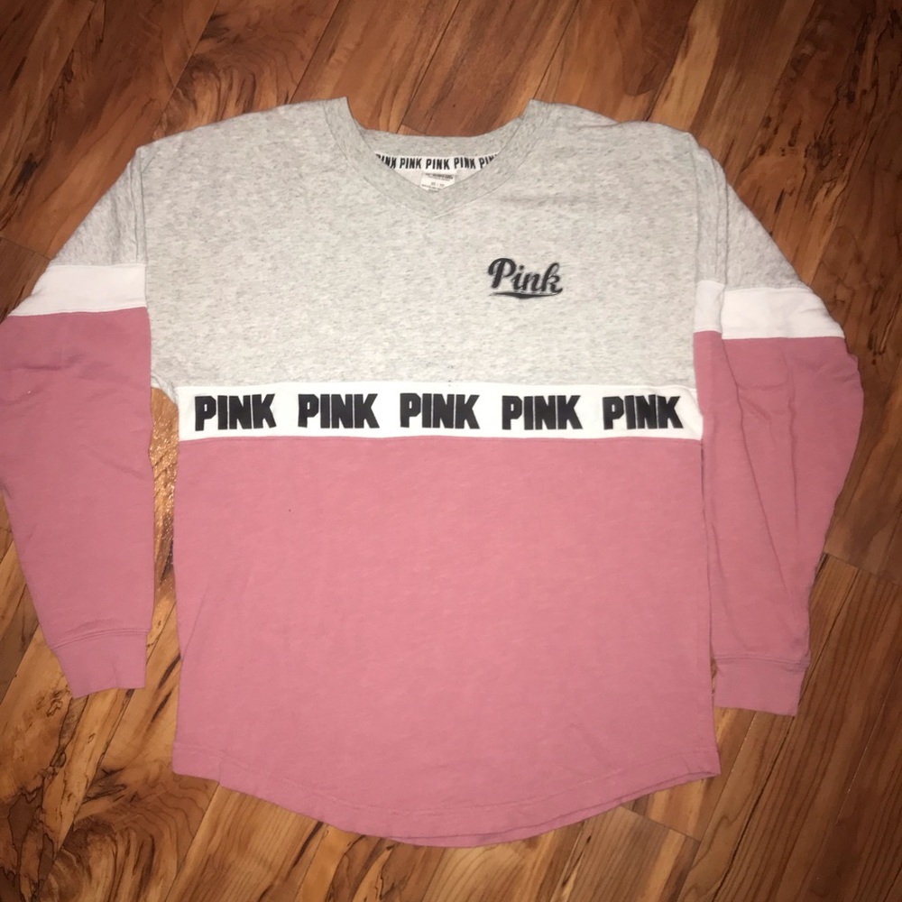PINK Sweatshirt
